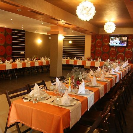 Dragasani Hotel Kilometrul Zero מראה חיצוני תמונה