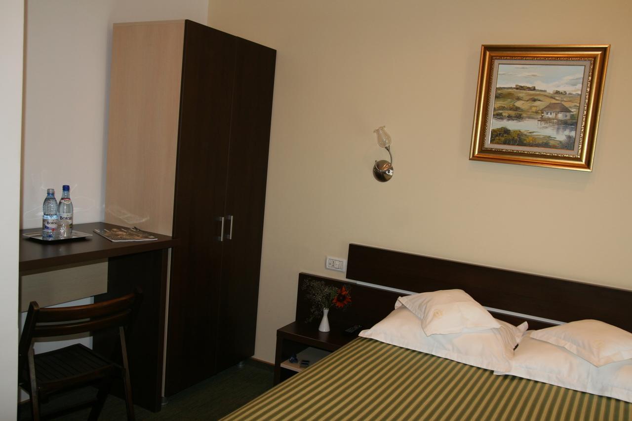 Dragasani Hotel Kilometrul Zero מראה חיצוני תמונה