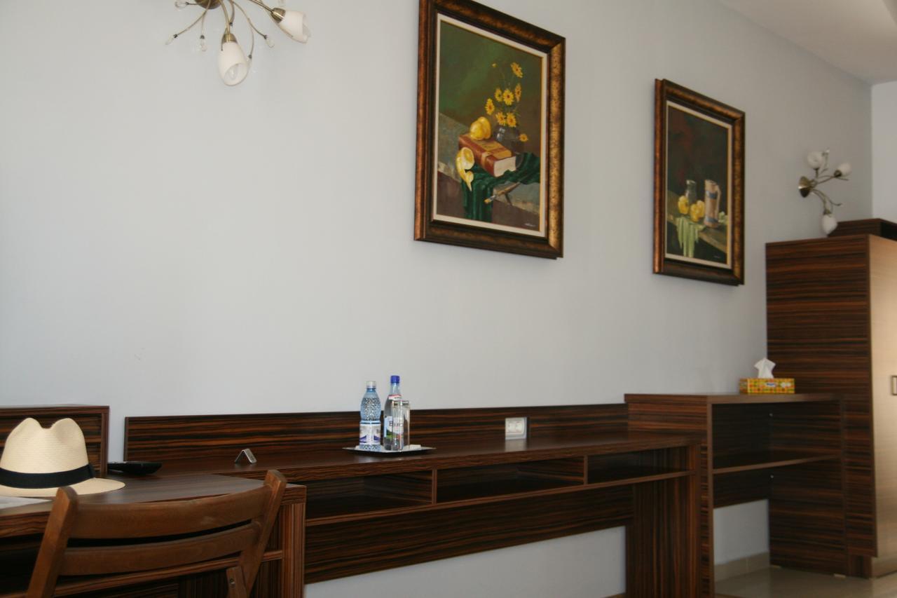 Dragasani Hotel Kilometrul Zero מראה חיצוני תמונה